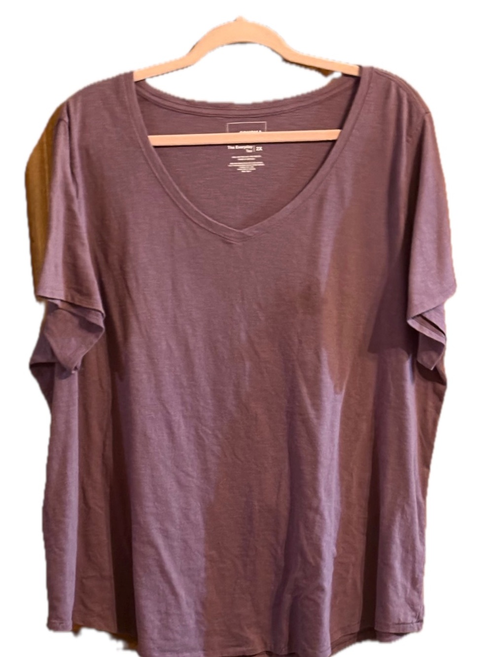 Sonoma V-Neck Short Sleeve Tee 2X Plum